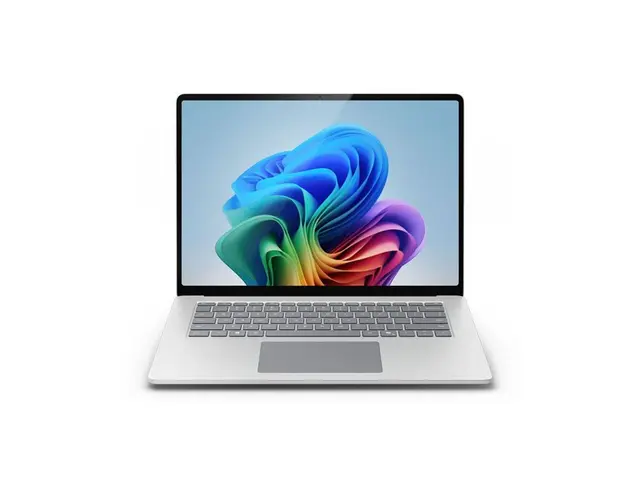 سرفیس لپتاپ ۷ ۱۵ اینچ · Snapdragon X Elite · ۱۶ گیگابایت رم · ۲۵۶ گیگابایت · پلاتینی