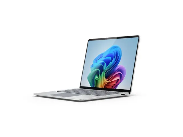 سرفیس لپتاپ ۷ ۱۳٫۸ اینچ · Snapdragon X Plus · ۱۶ گیگابایت رم · ۵۱۲ گیگابایت · شنی